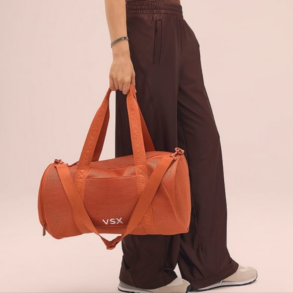 NWT - VSX Victoria's Secret Sport Duffel Bag